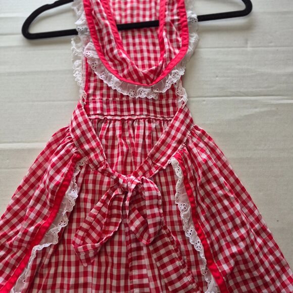 Red and White Checked Full Chef's Apron. 1 pocket in Front - Picture 6 of 6